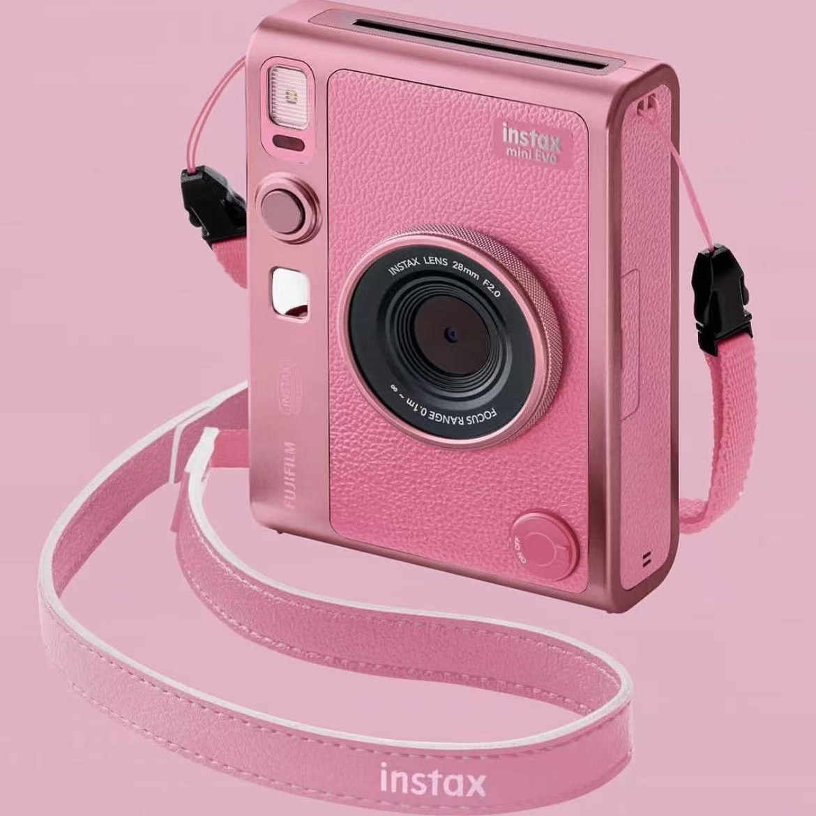 Retro Fujifilm Camera Young Pe - đánh giá và giá Photography Young