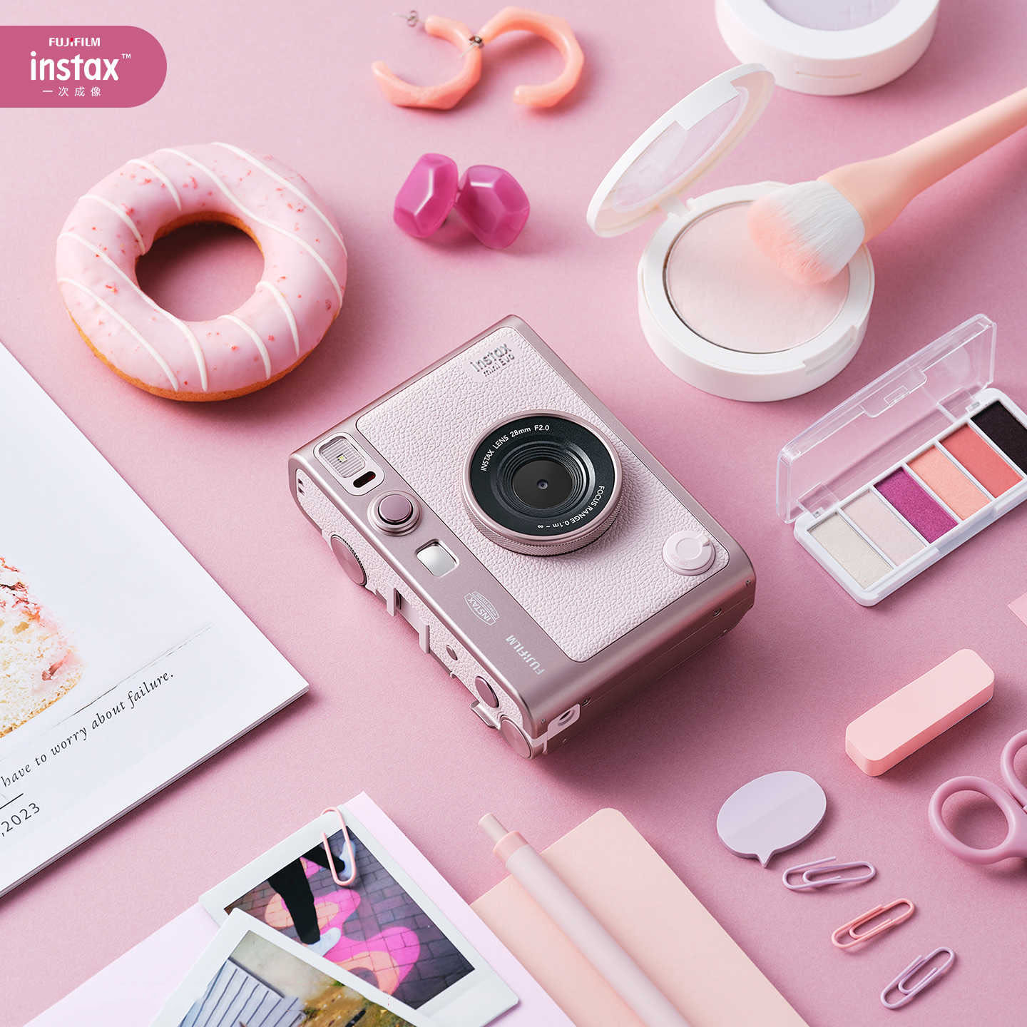 Fujifilm Mini EVO Camera Young - đánh giá và giá Photography Young